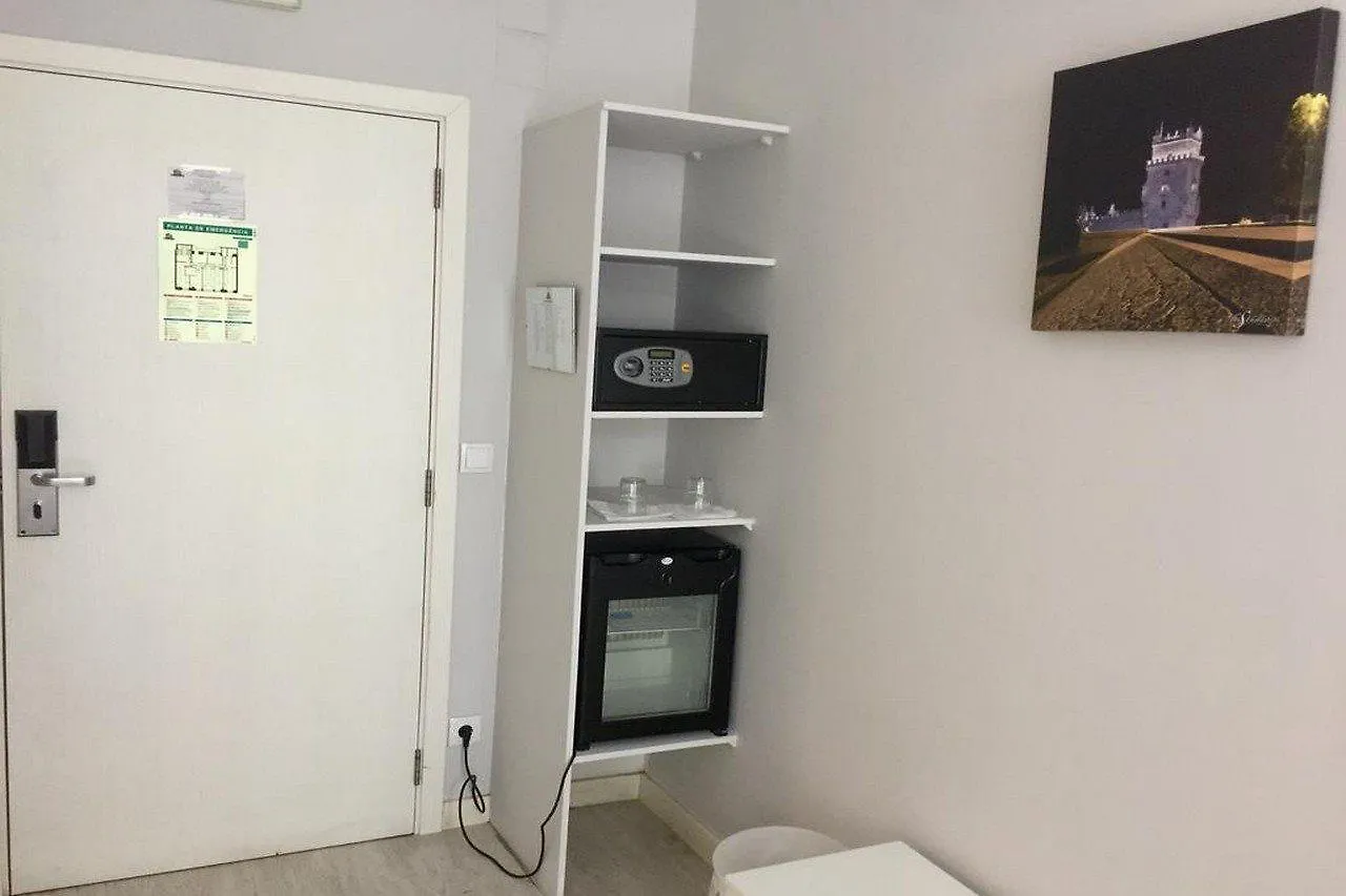 Golden Tram 242 Suites & Hostel Lisbon