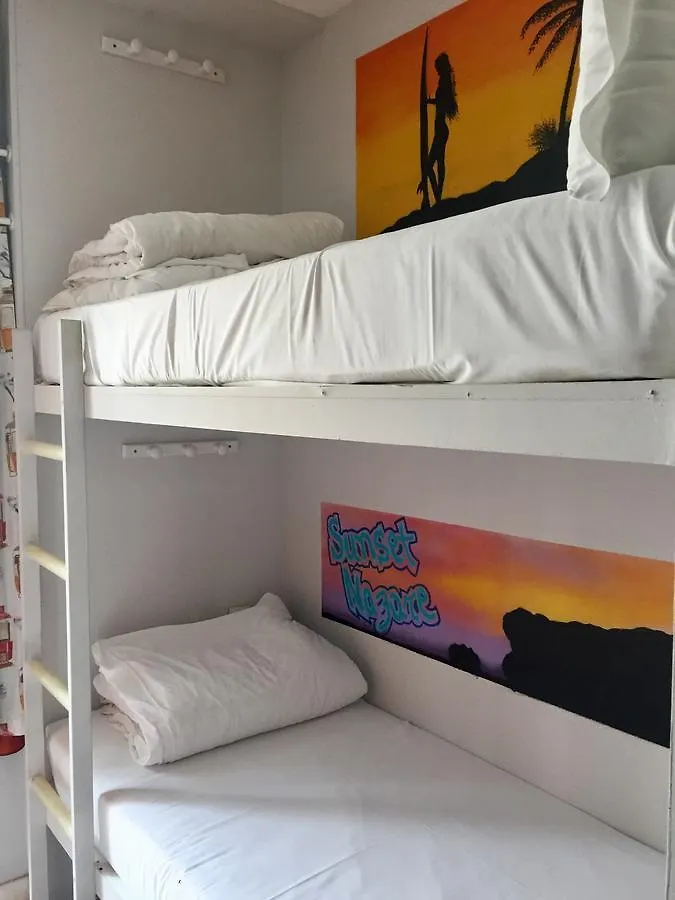 Golden Tram 242 Suites & Hostel Lisboa 0*,