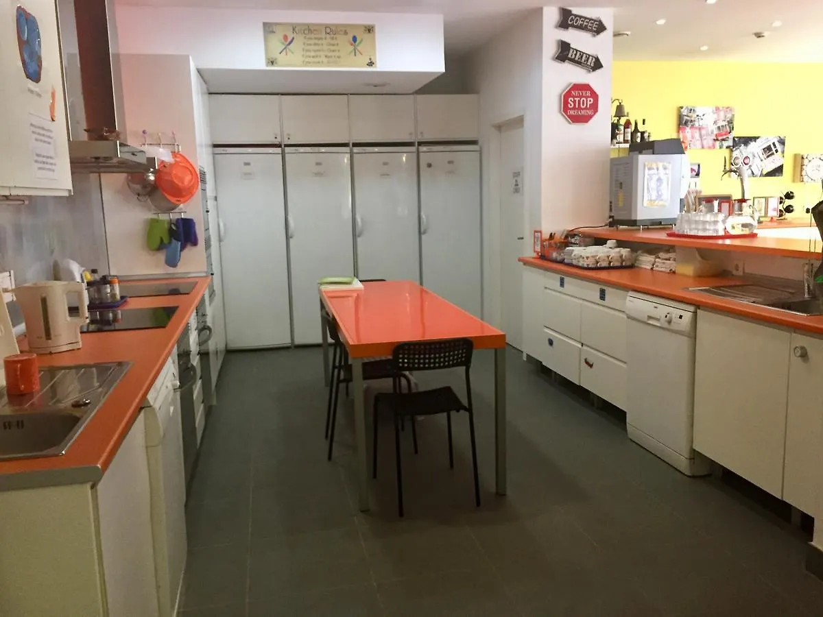 Golden Tram 242 Suites & Hostel Lisbon