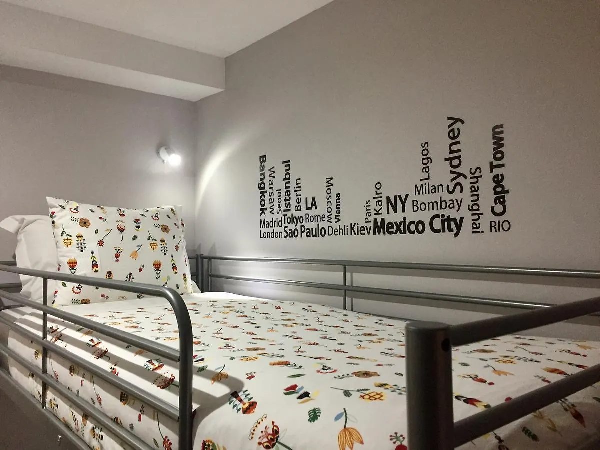 Golden Tram 242 Suites & Hostel Lisbon