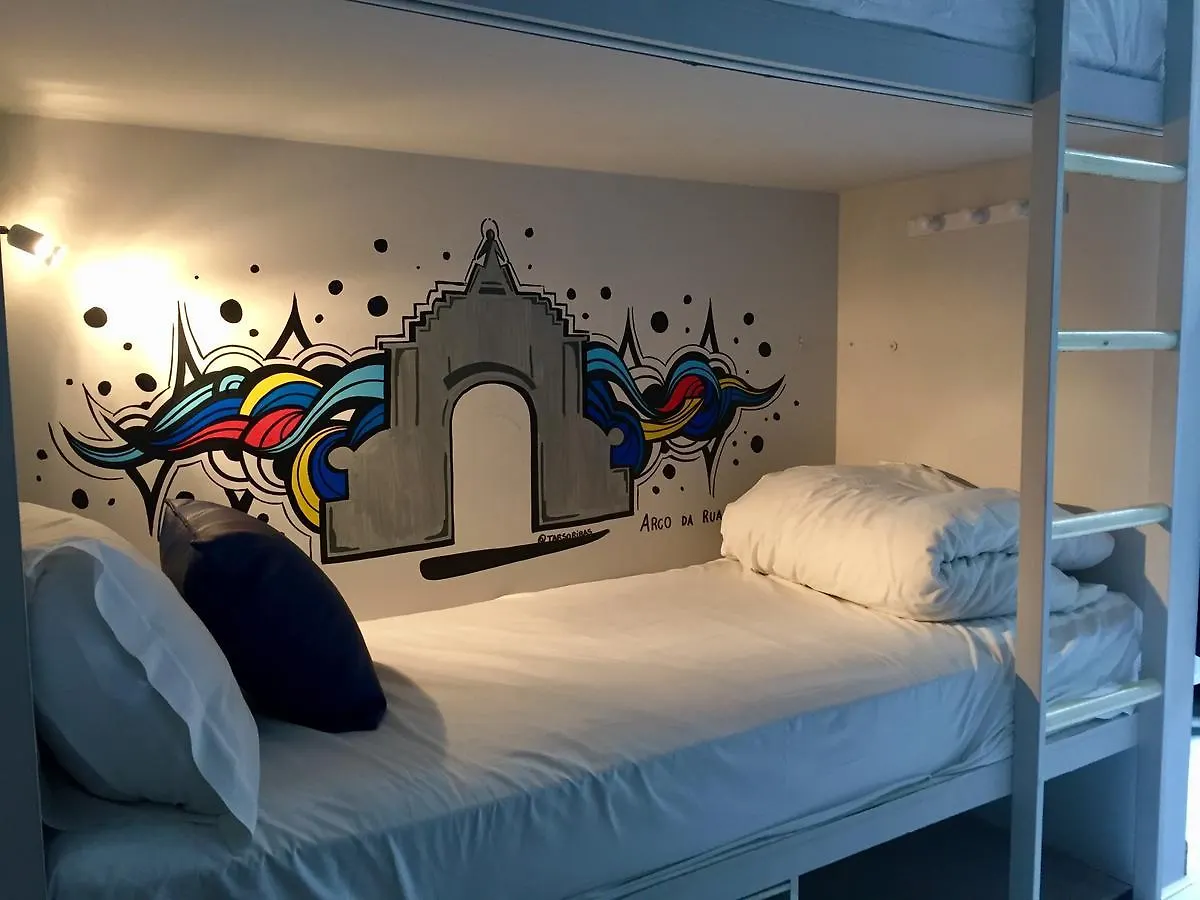 Golden Tram 242 Suites & Hostel Lisbon