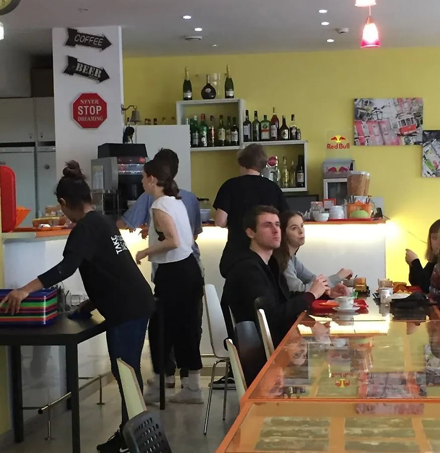 Golden Tram 242 Suites & Hostel Lisbon